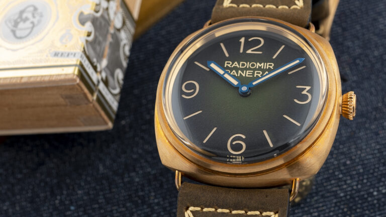 A picture of a Real Panerai pam00760