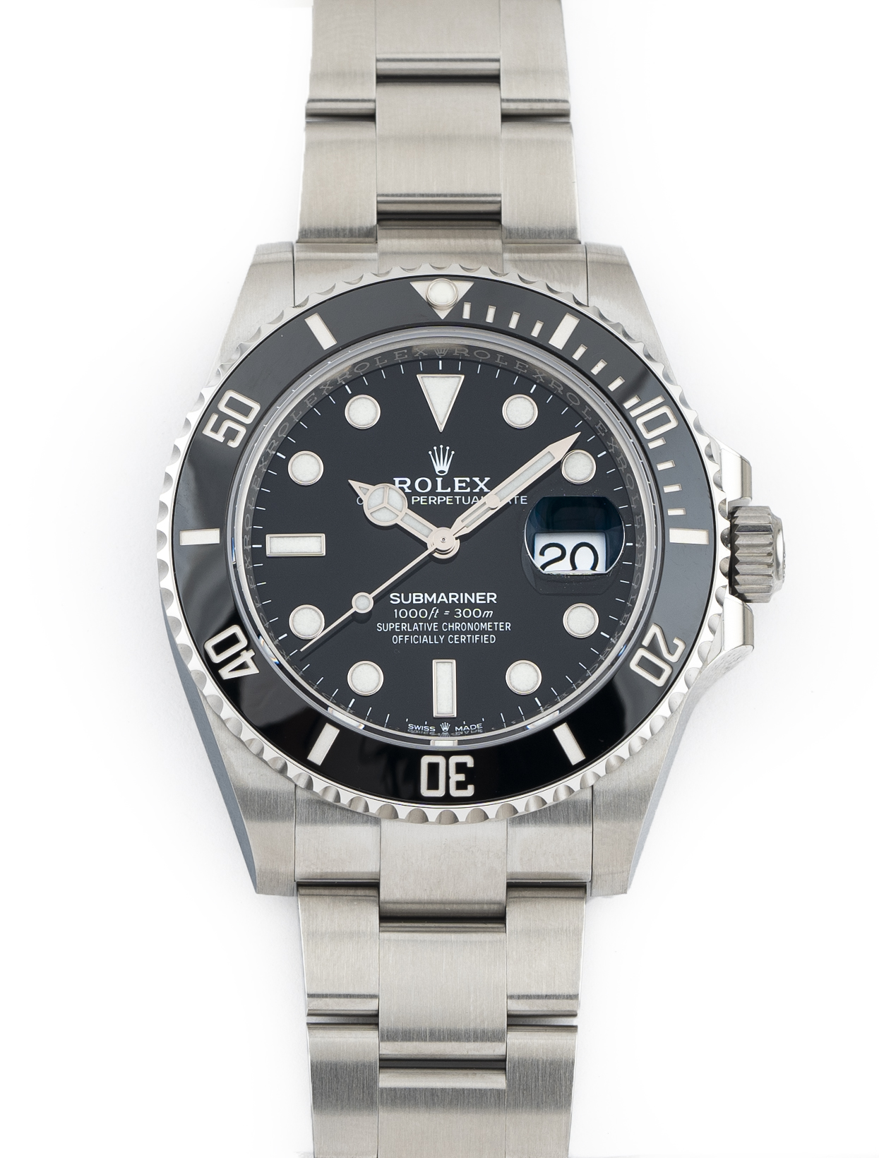 Introduced in 2020, the Submariner Date 41 introduced meaningful updates to the Submariner lineage. Its 41mm case, slightly larger than its 40mm predecessors, enhances its wrist presence while maintaining the proportions that Rolex is known for. This updated design is equally appealing to professional divers and watch collectors. An important design detail: the gold hands and markers. Rolex chose gold to prevent corrosion issues that could arise with steel components if moisture ever entered the watch—a testament to their commitment to longevity.