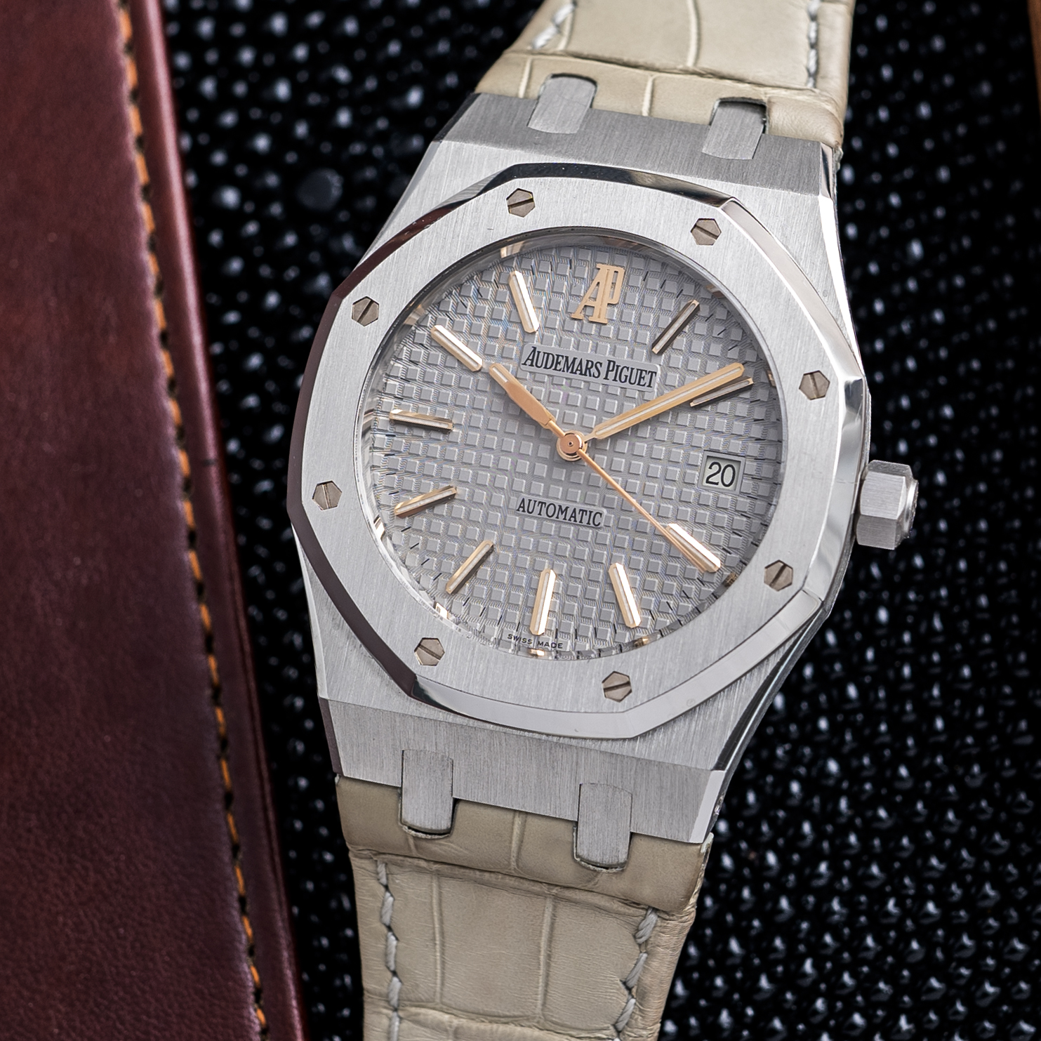 Audemars Piguet Royal Oak 39MM Platinum 15310PT Limited Edition of 75 pcs