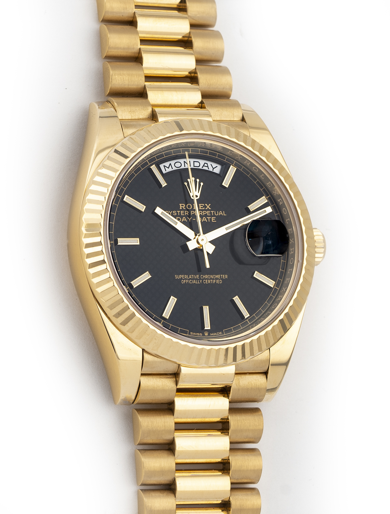 Rolex Day-Date 40 President 18K Yellow Gold Black Motif 228238