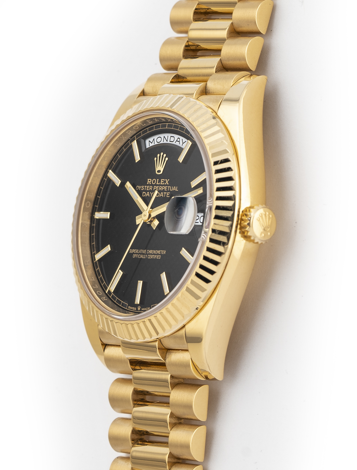 Rolex Day-Date 40 President 18K Yellow Gold Black Motif 228238