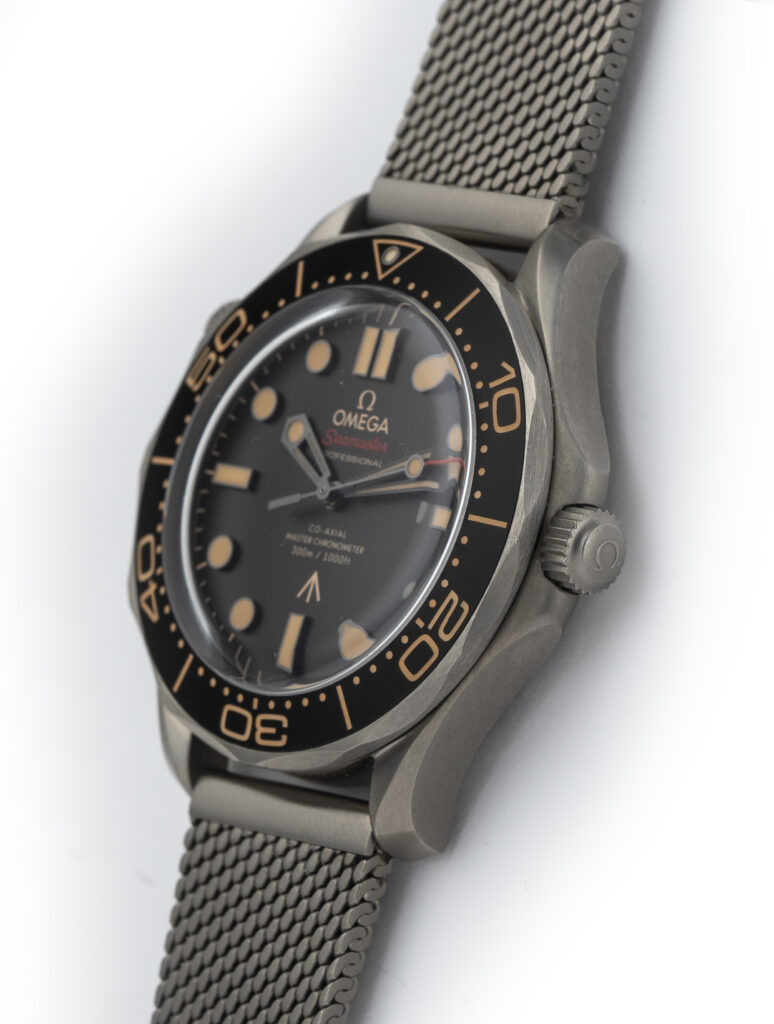 Omega Seamaster Diver 300 M James Bond No Time to Die 007 REF 210.92.42.20.01.001