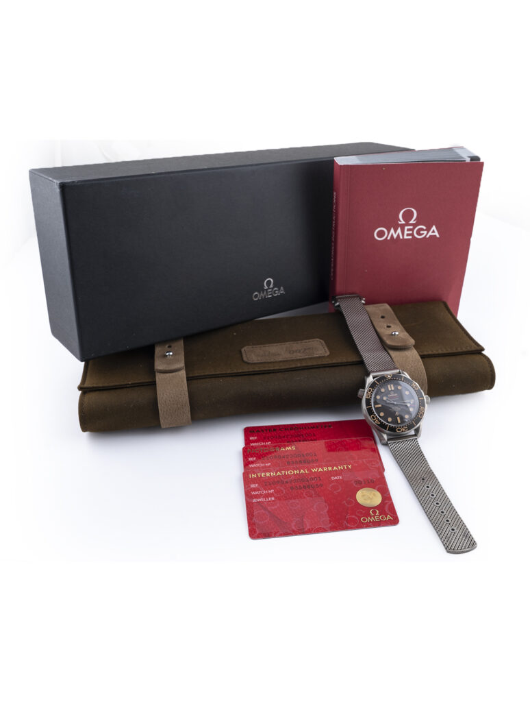 Omega Seamaster Diver 300 M James Bond No Time to Die 007 REF 210.92.42.20.01.001